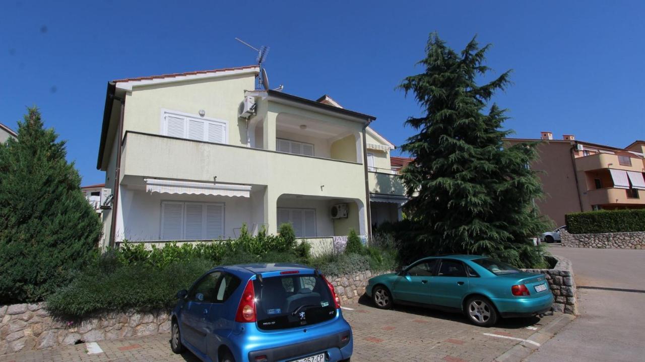 Apartments Grahovac Malinska Exterior photo